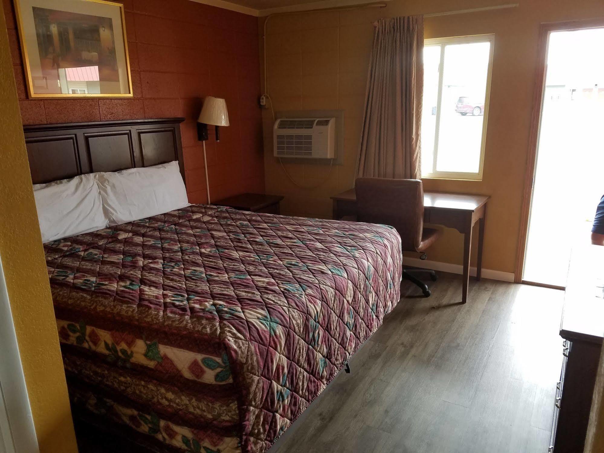 Guest House Motel Carthage Buitenkant foto